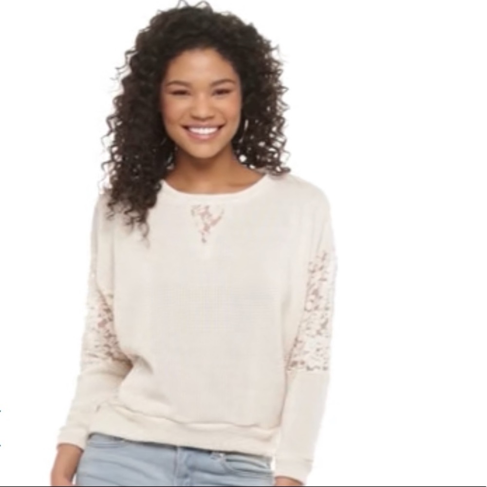 Rose colored Floral Lace trim sweater NWT 🌹small - Picture 4 of 4